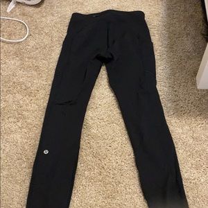 black lulu lemon leggings